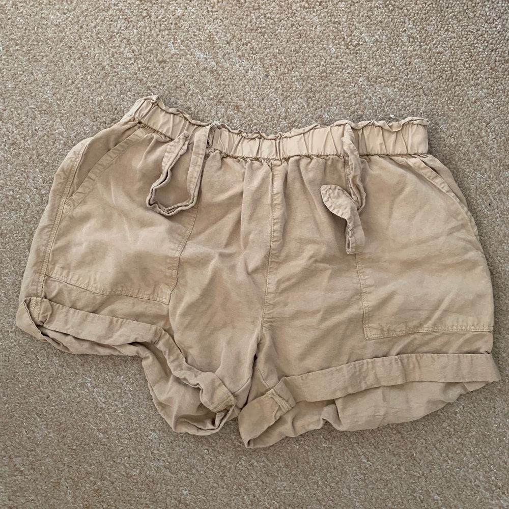 High rise American Eagle shorts